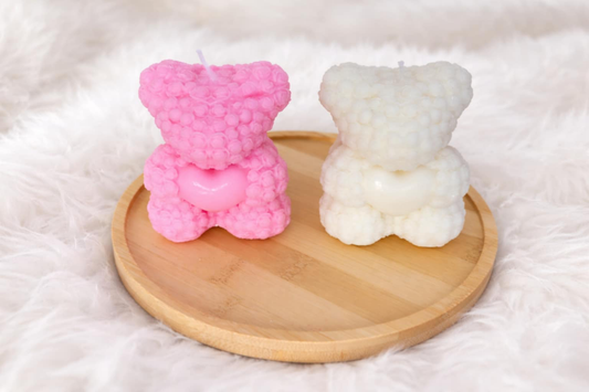 Miś z wosku sojowego – uroczy prezent dla bliskiej osoby! 🌸